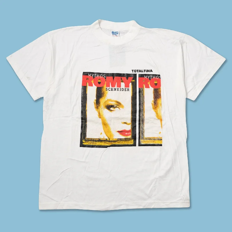 - Automatic induction pet water dispenserVintage DS Mythos Romy Schneider T-Shirt XLarge