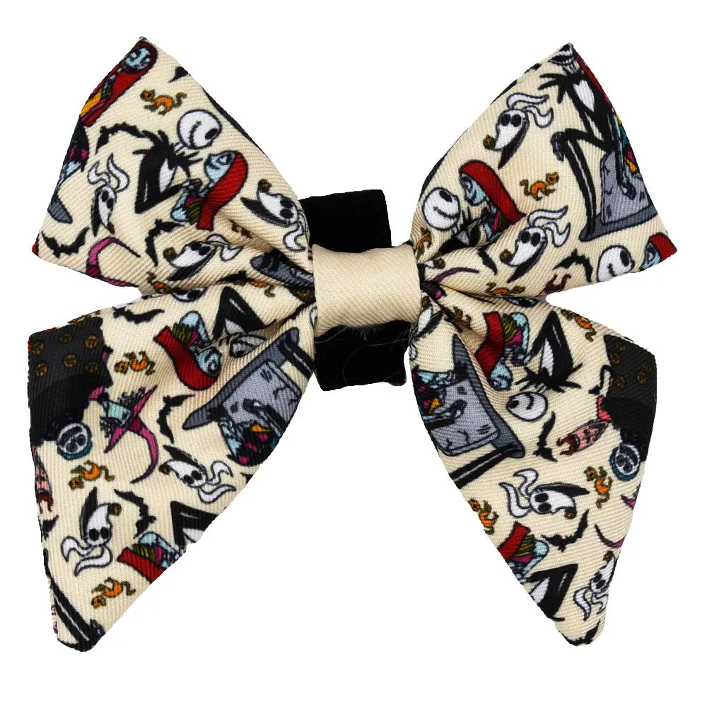 Classification by material or design:The Nightmare Before Christmas™ Beige Collar Slider