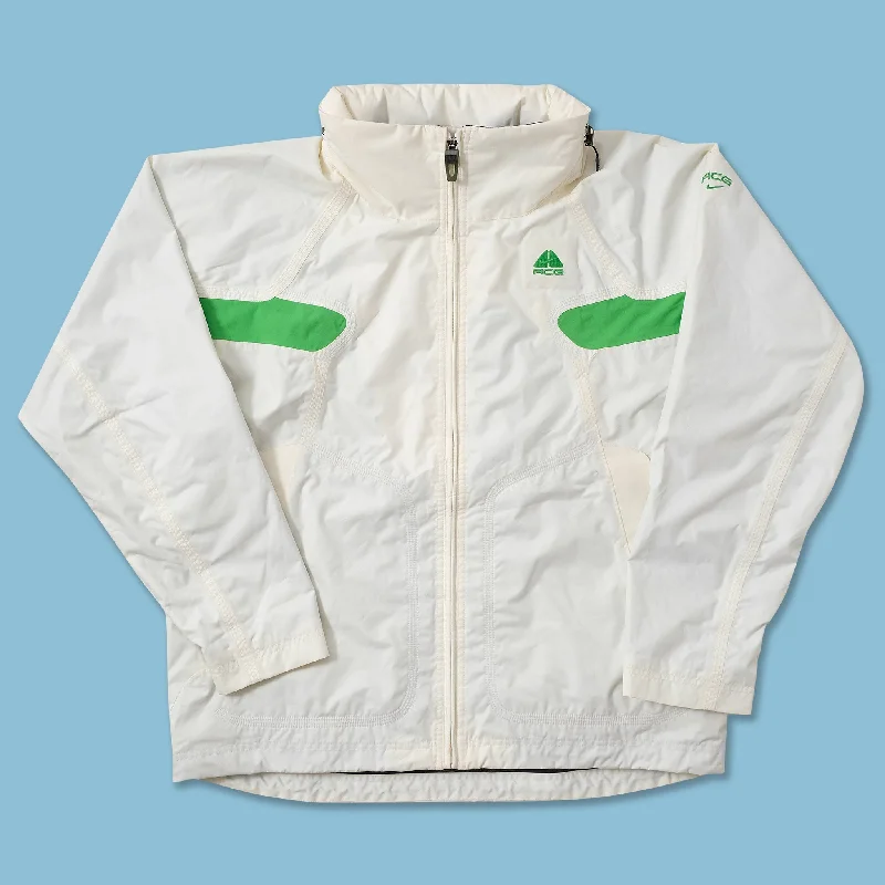 - Pregnant cat delivery room warming boxVintage Nike ACG Light Jacket Large