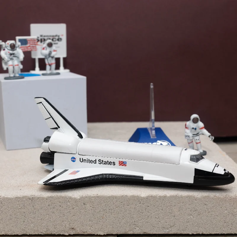 - Pet electric nail grinder silent modelSpace Shuttle Orbiter with Three Astronauts