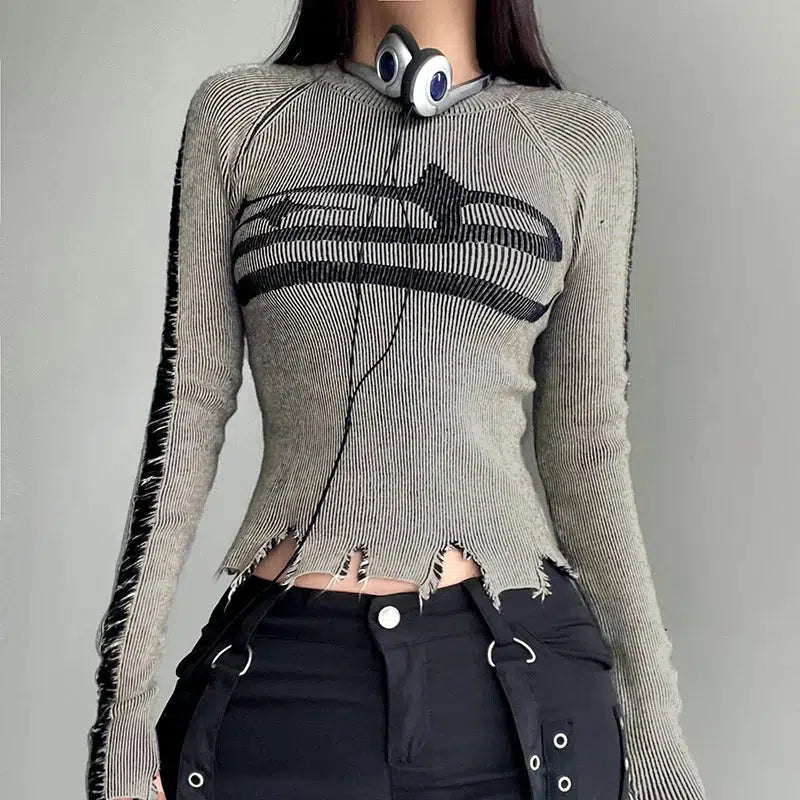  -Splash-proof food bowl AND Anti-choking slow food bowlGrunge Long Sleeve Distressed Top