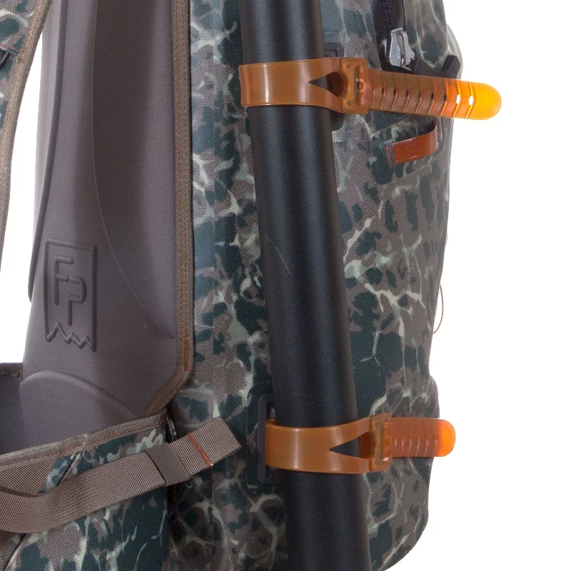  -Anti-scratch scratching board AND cat bed in oneFishpond Lariat Gear Straps