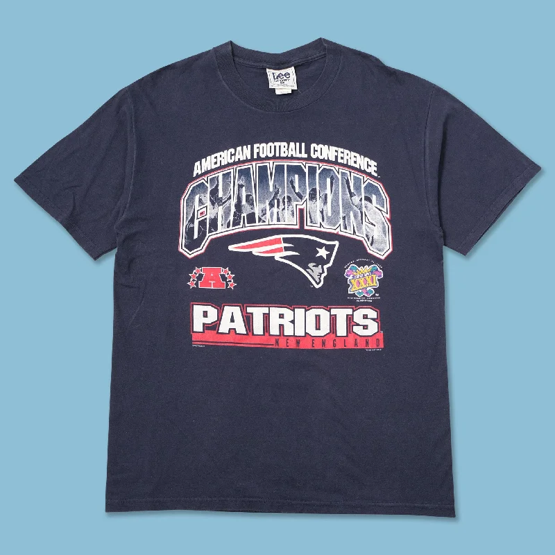 - Automatic induction pet water dispenserVintage 1997 New England Patriots T-Shirt Large