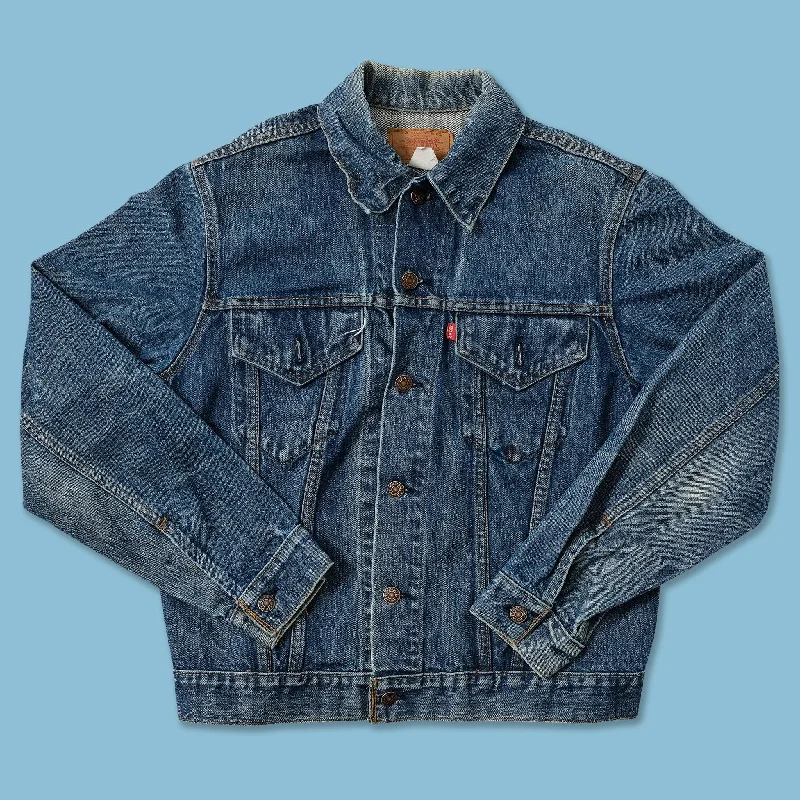 - Cat stress soothing sprayWomen's Levis Denim Jacket Medium