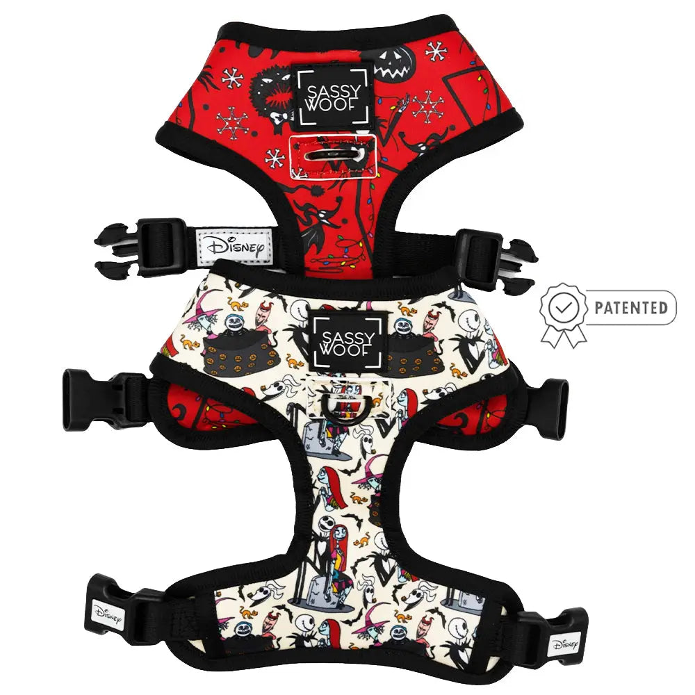 Pet walking leash setThe Nightmare Before Christmas™ Reversible Harness