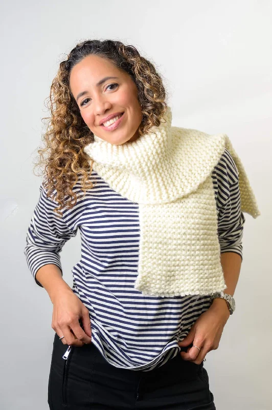 - Elderly dog ​​joint care mattressInstaKnit™ Thick Scarf (Knit)