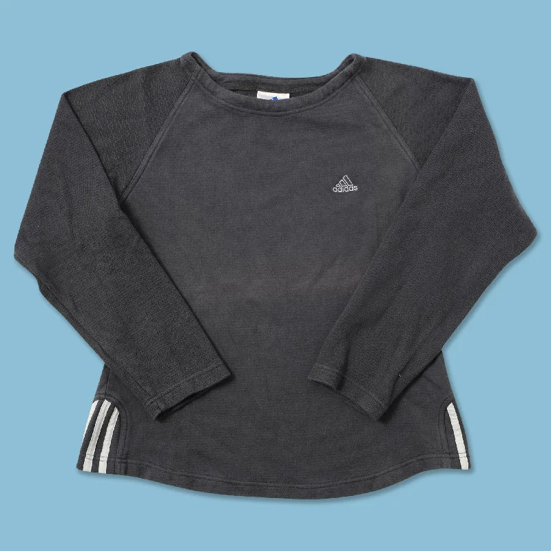 - Pet stroller can be taken on the planeVintage adidas Women’s Sweater Medium