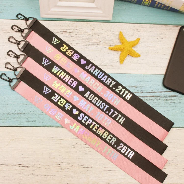 - Postoperative pet anti-licking Elizabethan collarKpop Winner Member Name Laser Long Lanyard Keychain Phone Strap Fashion Necklace Bag Pendant Key Holder