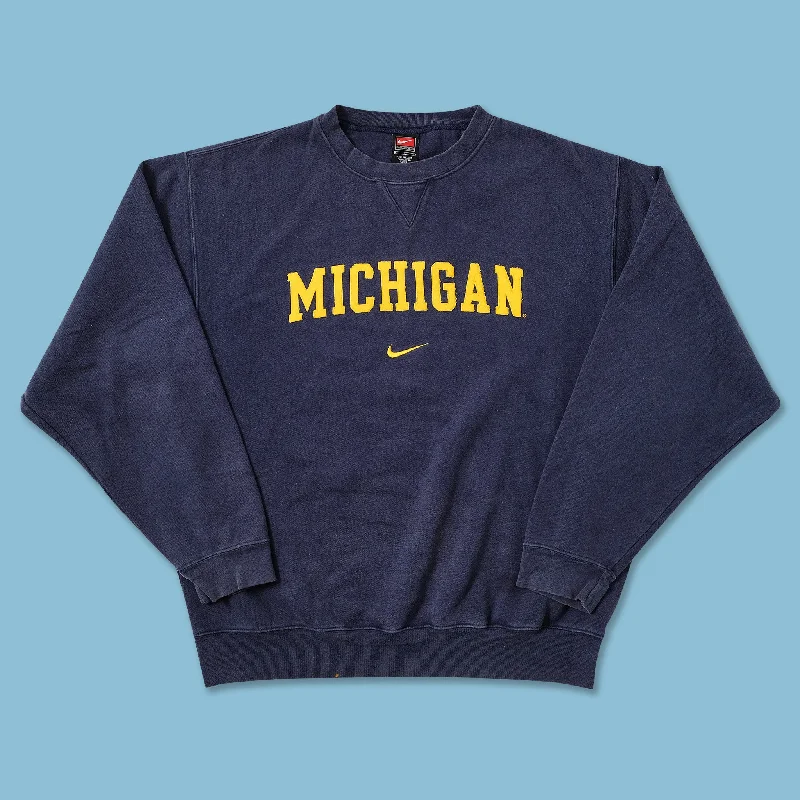 - Cat nail clippers with LED lightsVintage Nike Michigan Sweater Large