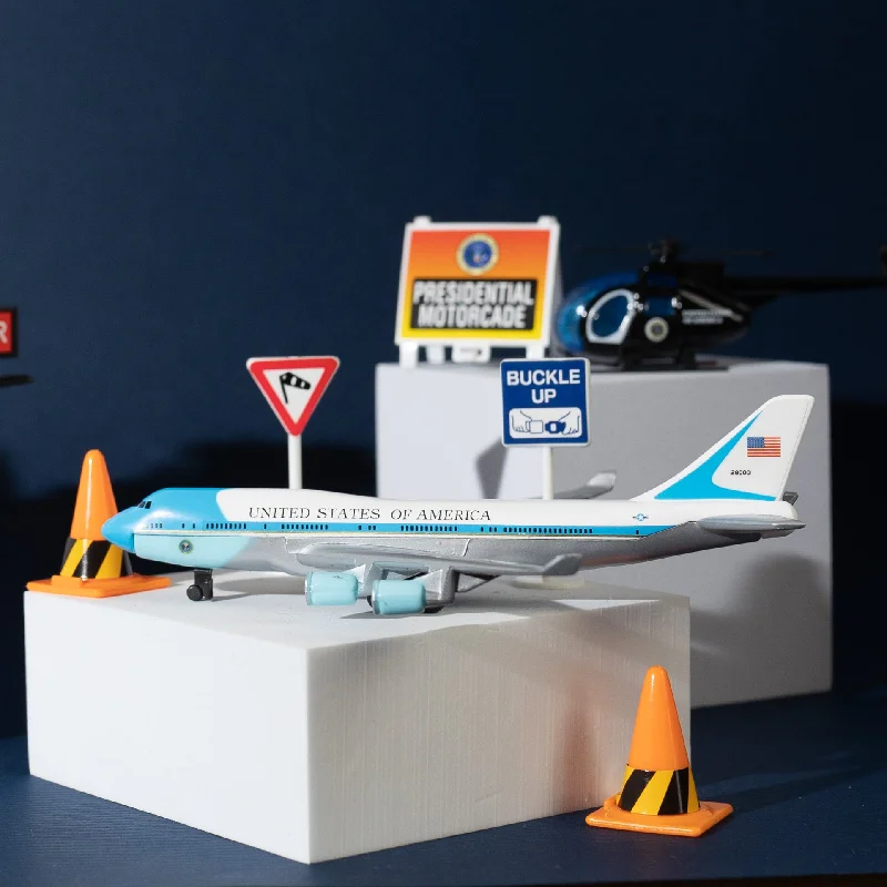 - Pet smart GPS locatorAir Force One Playset