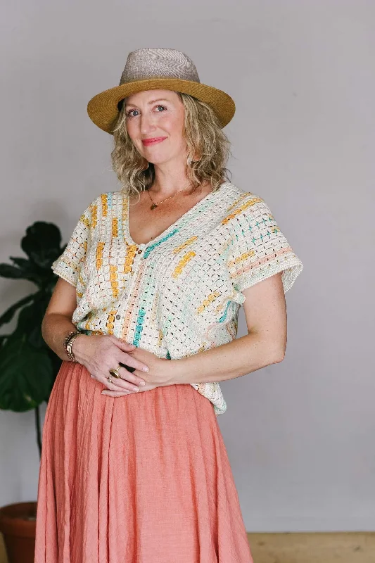 - Postoperative pet anti-licking Elizabethan collarCrochet Kit - Tidepool Rectangle Tee