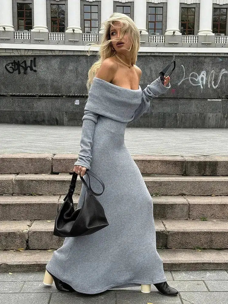 - Dog anti-slip matOld Money Maxi Dress