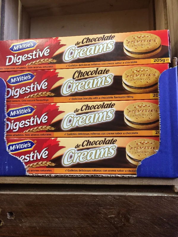 - Custom pet birthday cake12x McVitie's Digestive Chocolate Creams 205g