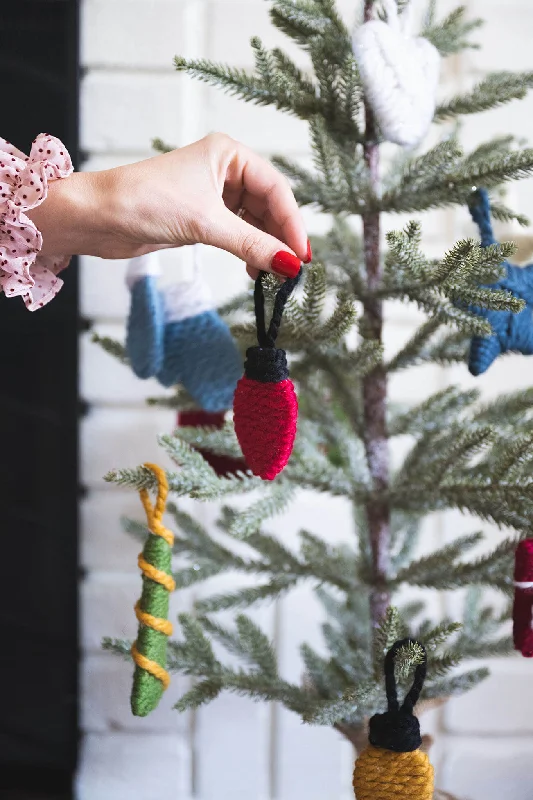- Pet fence foldable indoorYarn Wrapped Holiday Ornaments (Crafts)