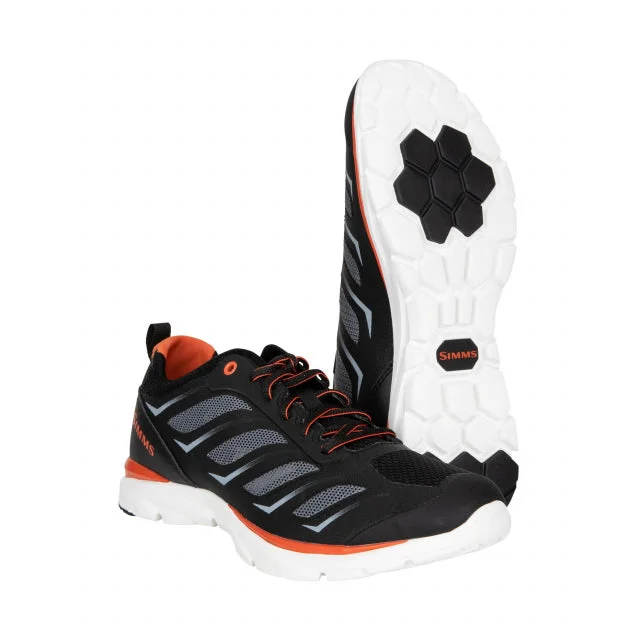 - ​​Christmas pet Christmas clothingSimms Men's Challenger Air Vent Shoe