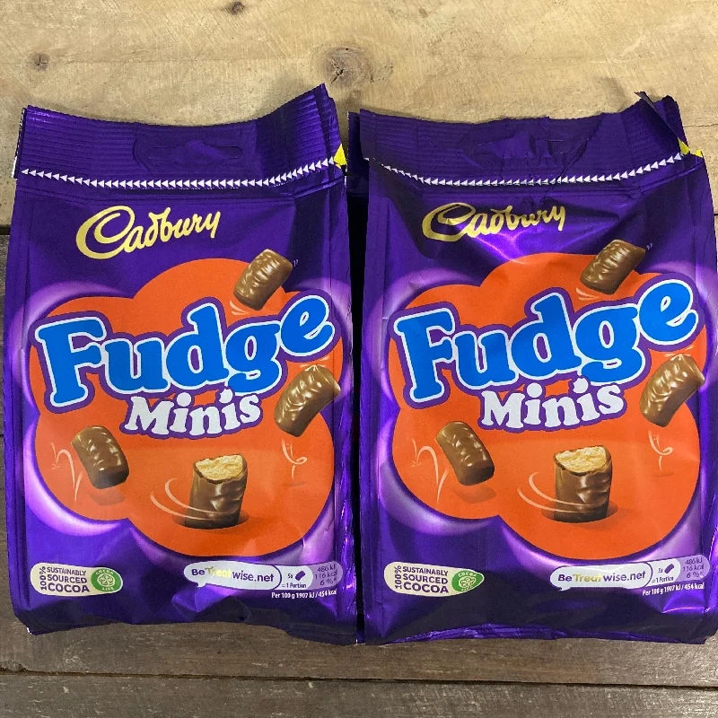 - Rabbit grass rack to prevent waste food box3x Cadbury Fudge Minis Bags (3x120g)